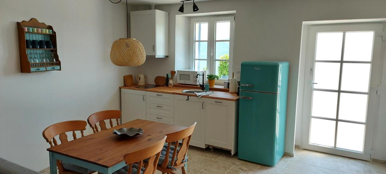 Apartment Motovun Eksteriør billede